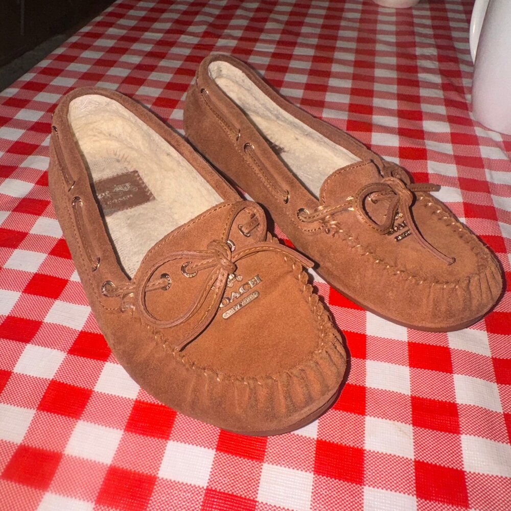 Coach Austin Suede Saddle Color Size 6B women’s